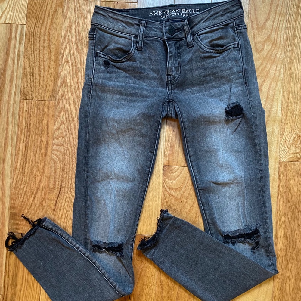 American eagle jeans.